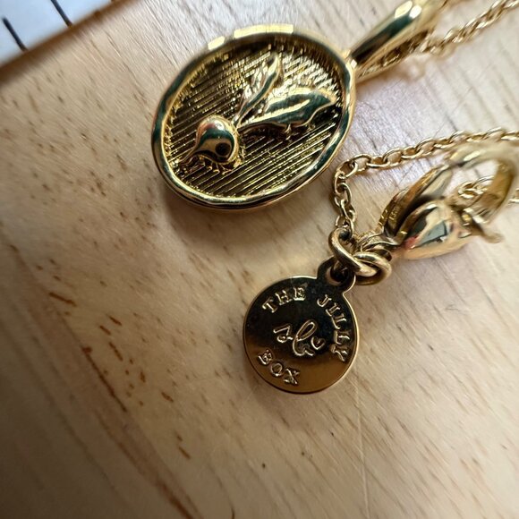 Jilly Box Radish Necklace By Sugar Blossom Gold Tone Pendant On Dainty Chain - Picture 3 of 10